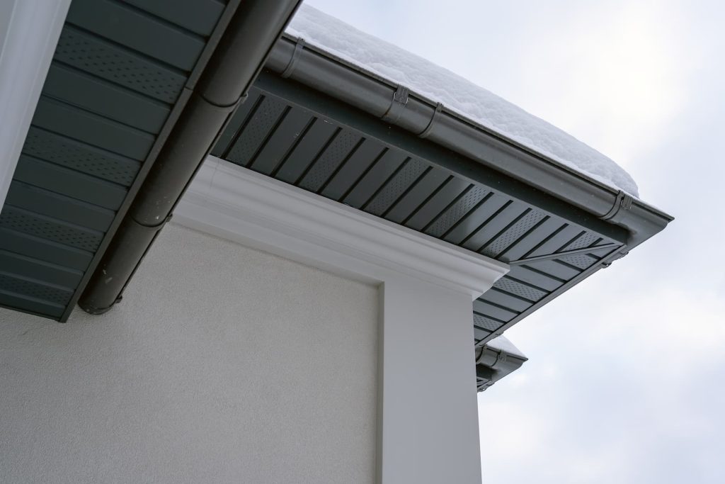Fascia installers Greater Manchester fascia installers